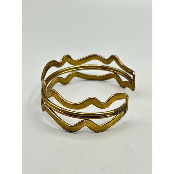 Brutalist Brass Wave Cuff Bracelet Irregular Hollow Handcrafted 70s Jewelry - Picture 6 of 9